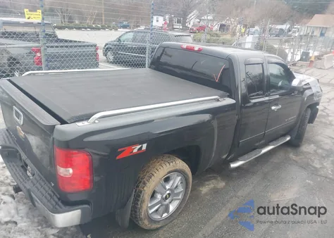 2013 Chevrolet Silverado 1500 Lt z USA, uszkodzony, nr VIN 1GCRCSE03DZ206885